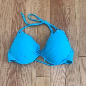 Victoria’s Secret bikini top